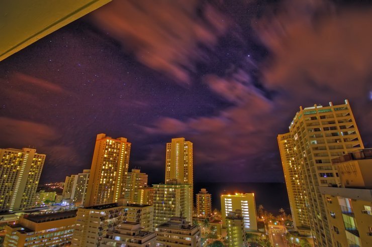  HDR-    