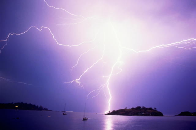  thunder