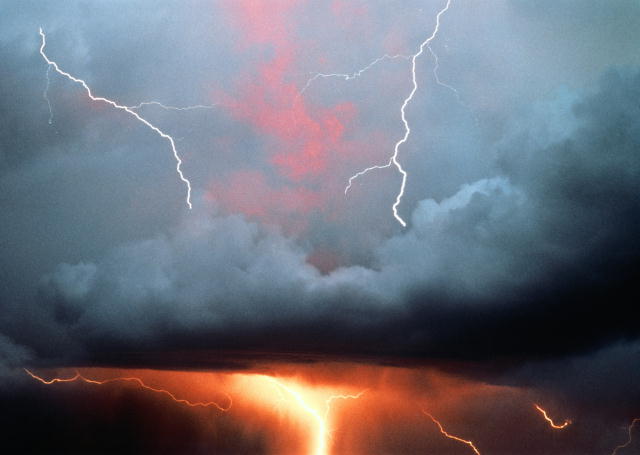  thunder