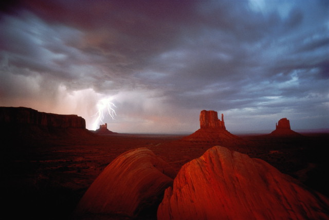  thunder