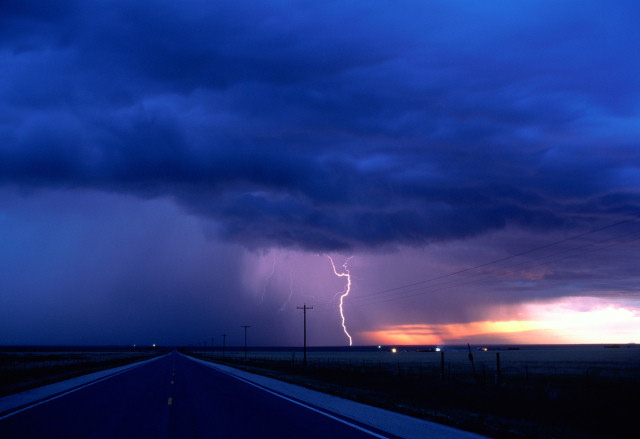 thunder
