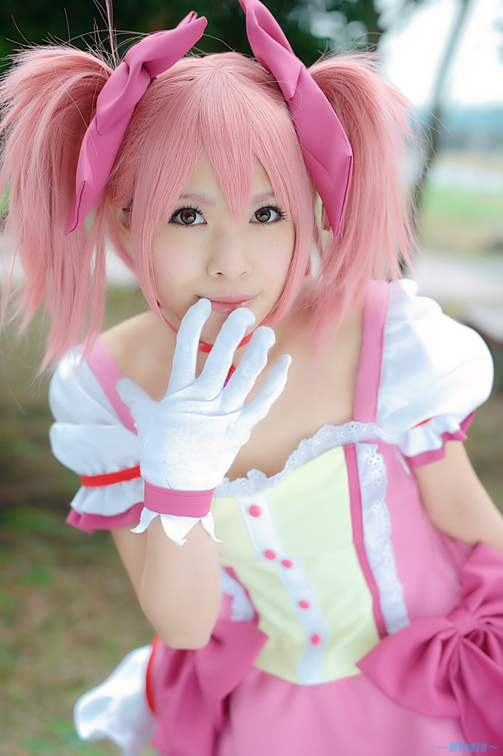 Madoka_Magica / Cosplay / maxiol_Madoka_Magica_Cosplay_168912_.jpg