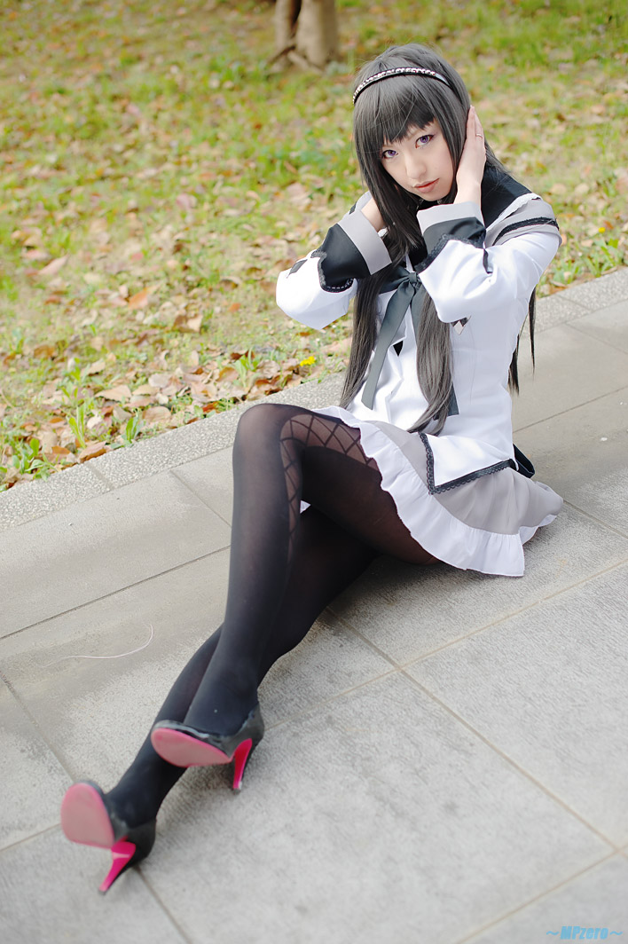Madoka_Magica / Cosplay / maxiol_Madoka_Magica_Cosplay_169075_.jpg